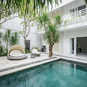https://villa-kamboja-dua-seminyak.hotelsseminyak.net